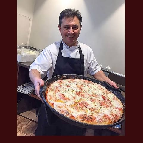 Nunzio con la Teglia Margherita